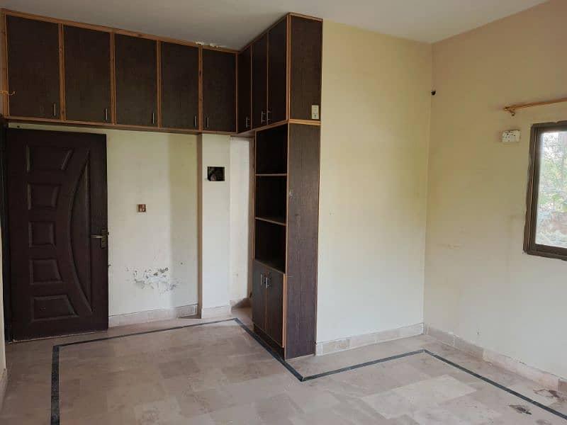 4 Bedroom Portion For Rent 1 st Floor near Johar more 03342532865 5