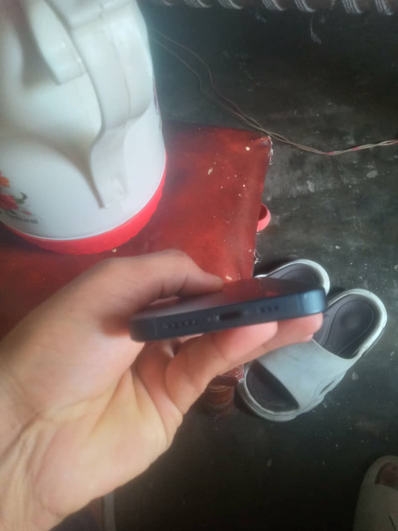 Apple iPhone 14 2