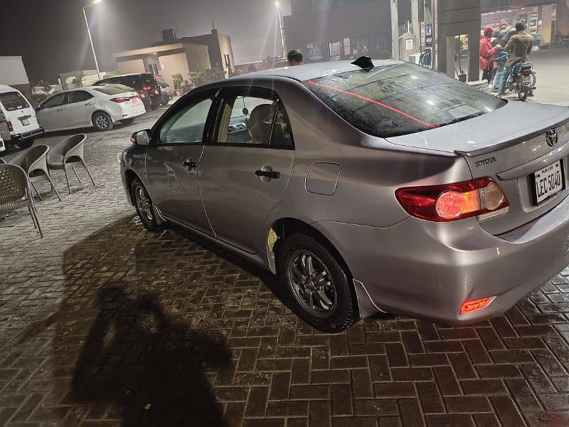 Toyota Corolla GLI 2012 10