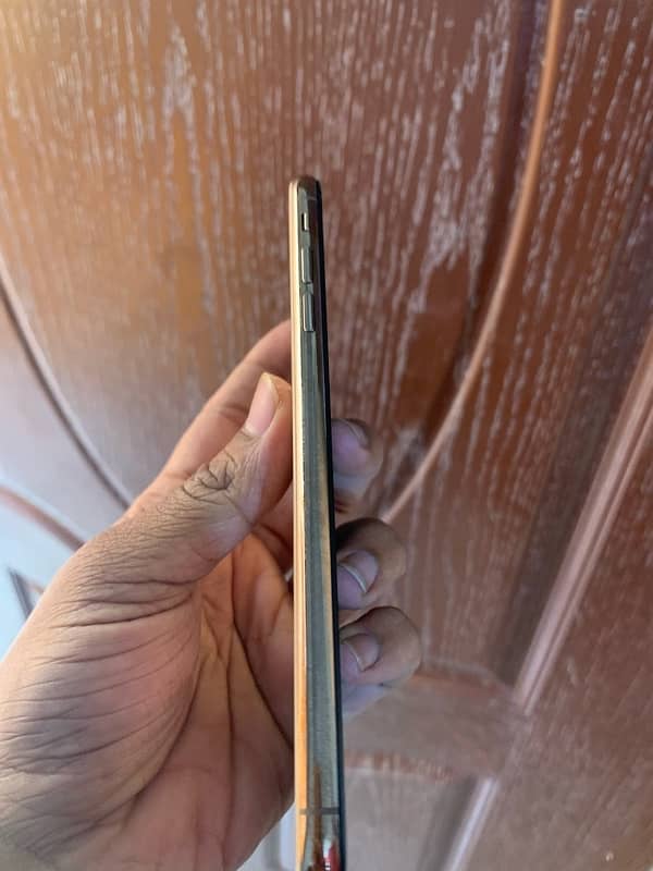 Iphone xs max 256 approved 5