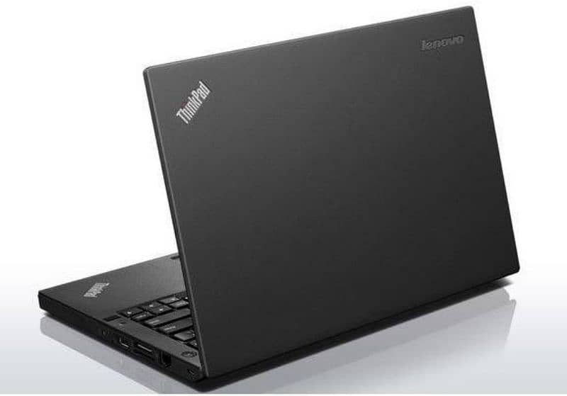 Lenovo E560 1