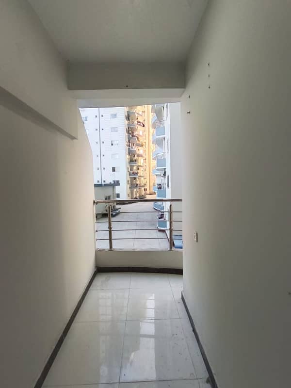 ONE BED FULLY FURNISHED APARTMENT AVAILABLE FOR RENT IN E-11 7