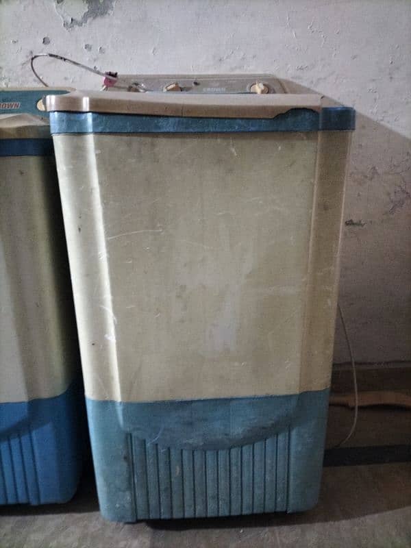 Crown Washing machine and Dryer 1