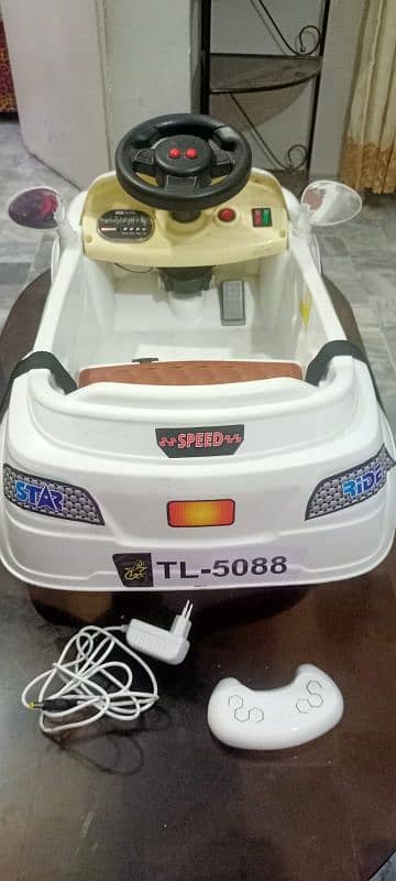 KID CAR  (as new with packing) 9