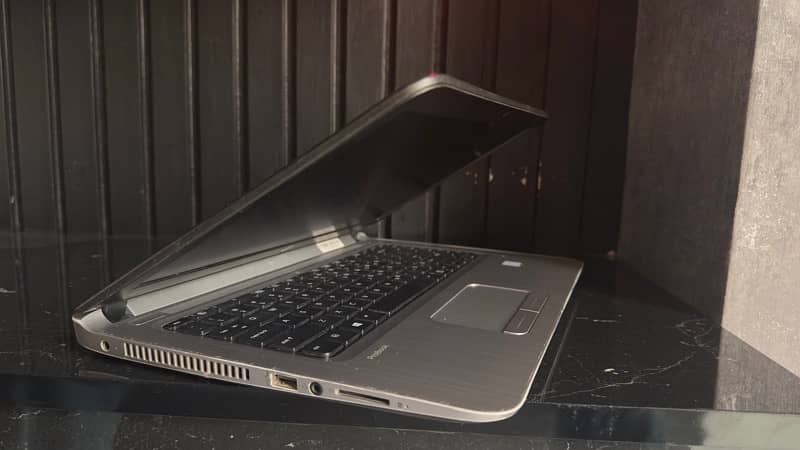 HP Pro Book 430 - i5 6gen BLACK MATT 3