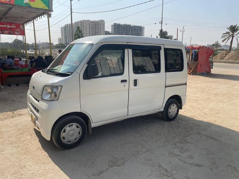 Daihatsu Hijet 2011 1