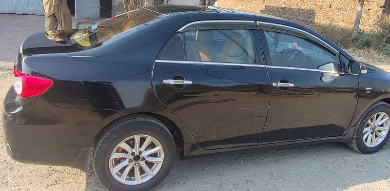 Toyota Corolla XLI 2013 5