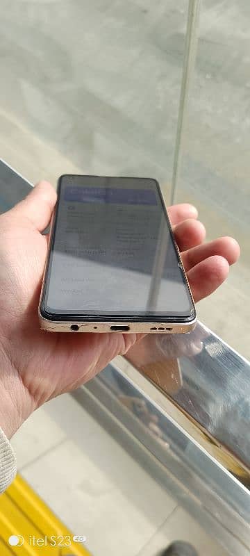 oppo f21 pro 0