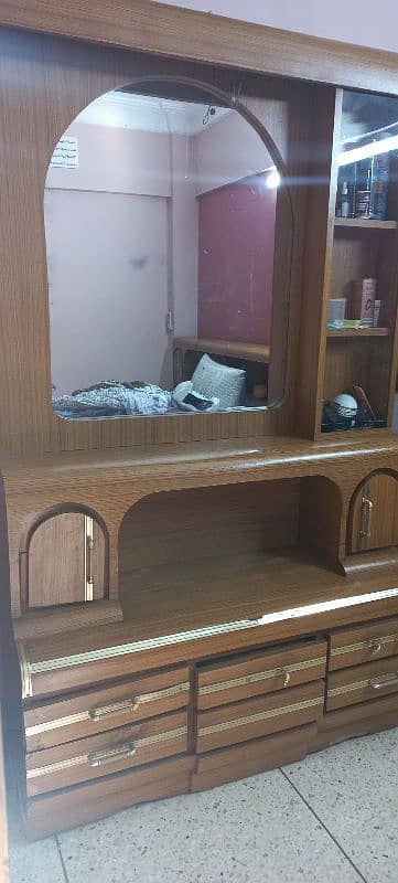 Dressing Table for sale 0