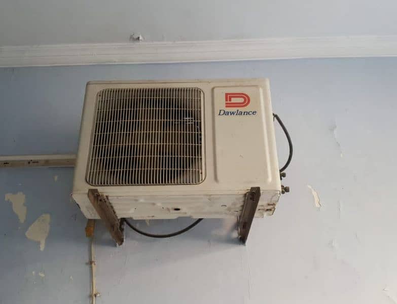 Dawlance 1 ton inverter Ac heat and cool 1