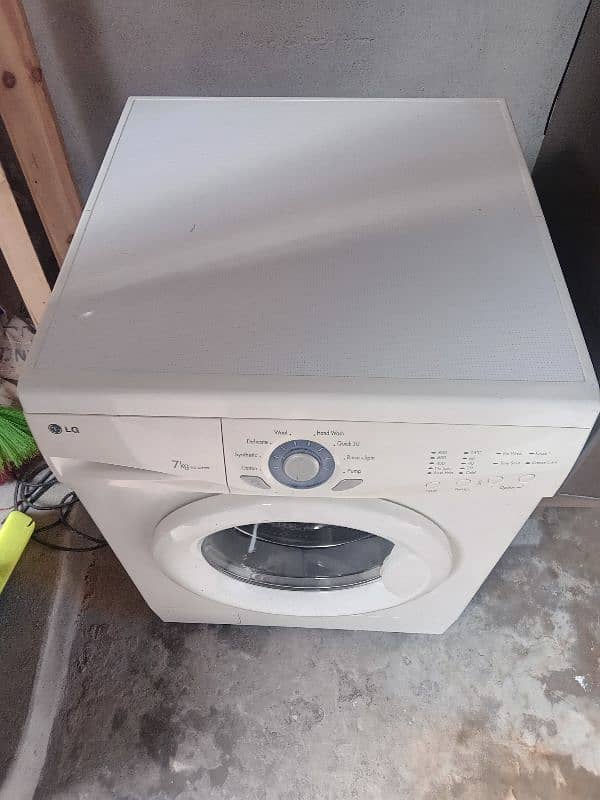 LG 7 kg best condition 5