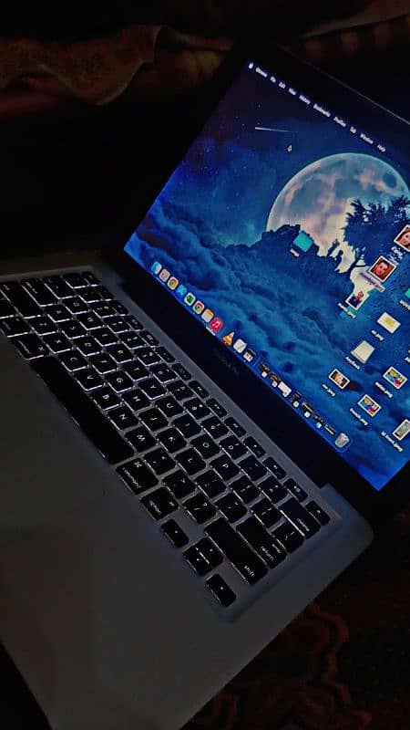 Macbook pro late 2011 core i7 6