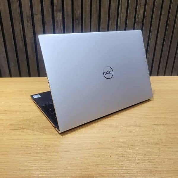 10th Generation Dell XPS 13 Core i5 Ultra Slim BorderLess 4k 4