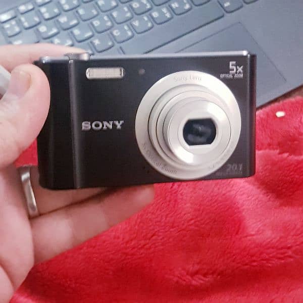 SONY  CYBERSHOT DSC-W800 5