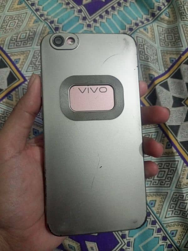 Vivo y66 4