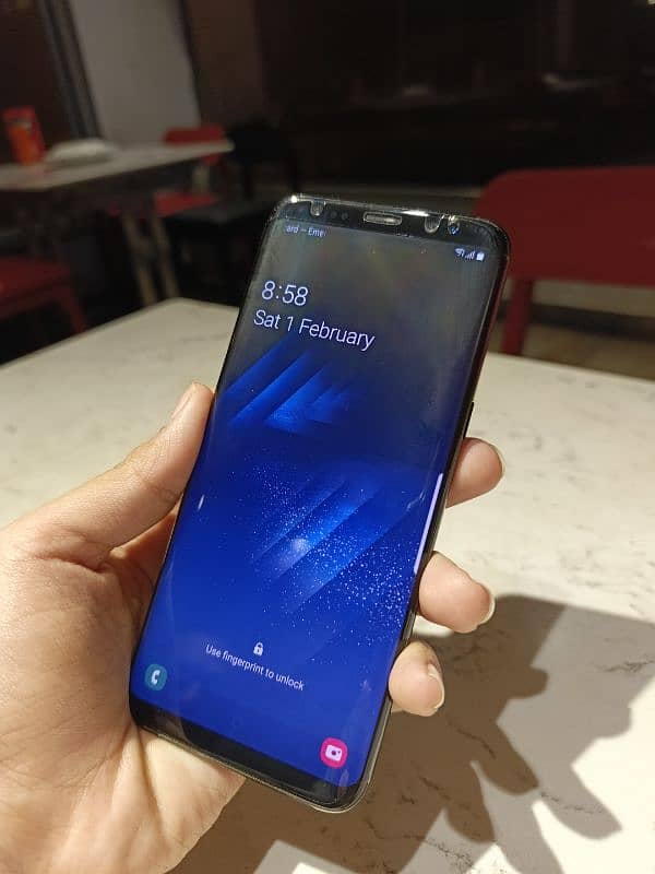 samsung s8 good condition 3