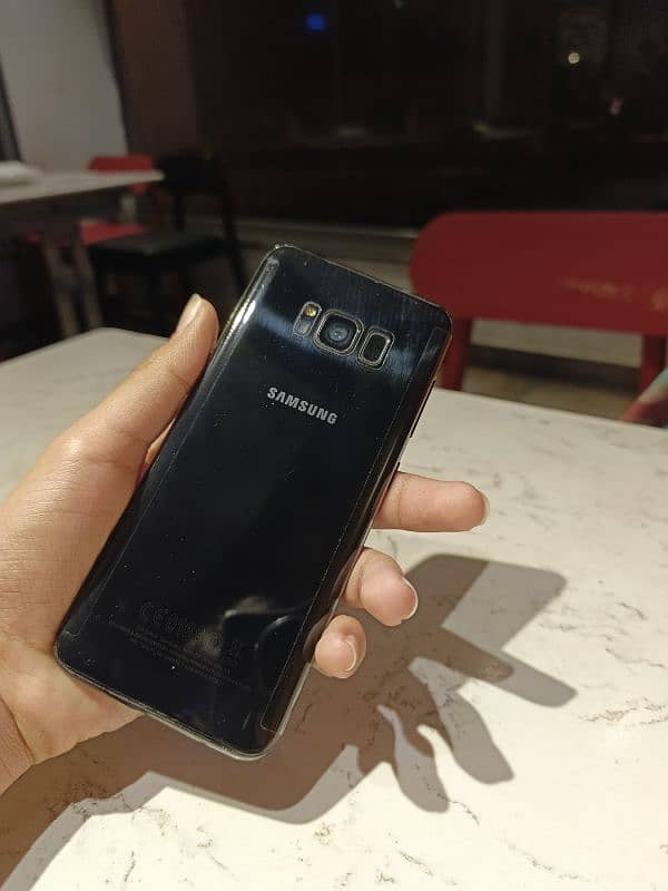 samsung s8 good condition 5