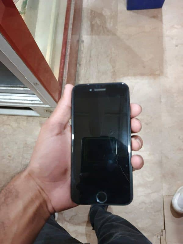 IPHONE SE2020 FOR SALE 4