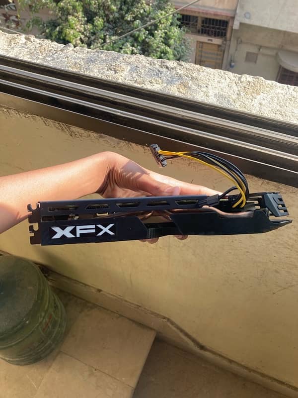 XFX 590 8GB GRAPHIC CARD USED(BLACK) 0