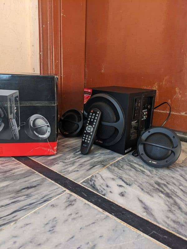 F&D A111X Multimedia Speakers 6