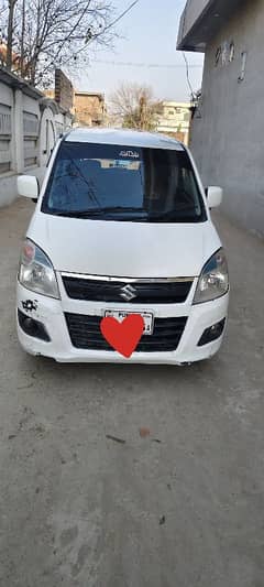 Suzuki Wagon R 2017 model good condition family use car