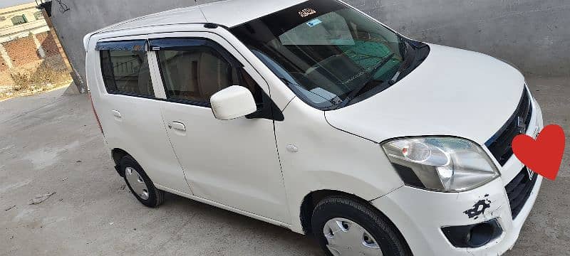 Suzuki Wagon R 2017 model good condition family use car 1