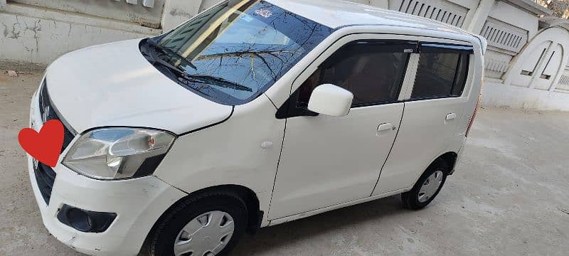 Suzuki Wagon R 2017 model good condition family use car 2