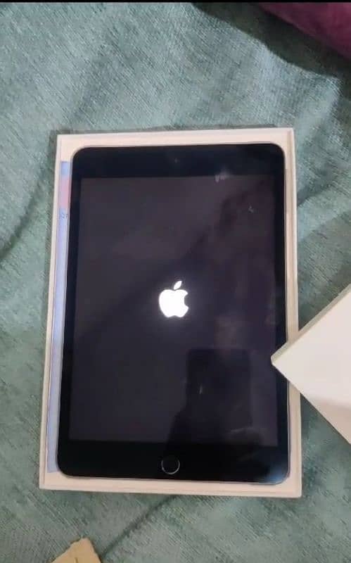 iPad mini 5 4