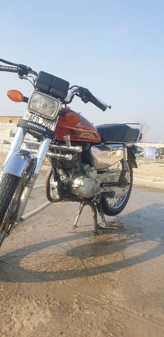 Honda 125 self start