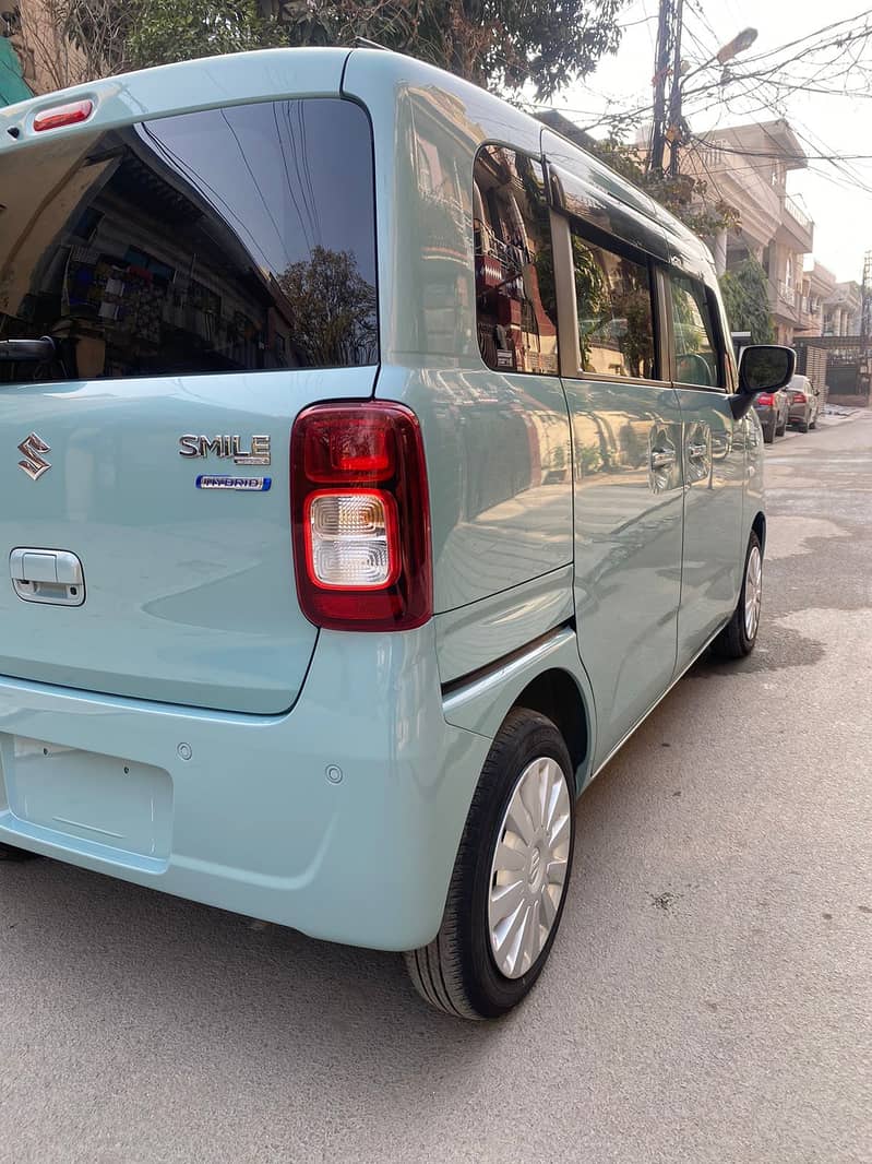 Suzuki wagon R smile hybrid 5