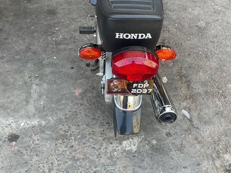 Honda 125 2011 model 3