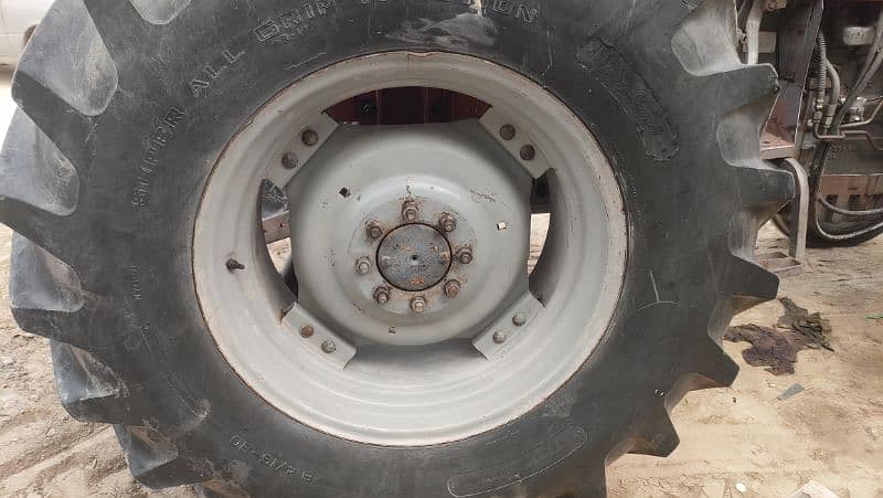 385 model 2006 tyre iske 14 aane Hain 8