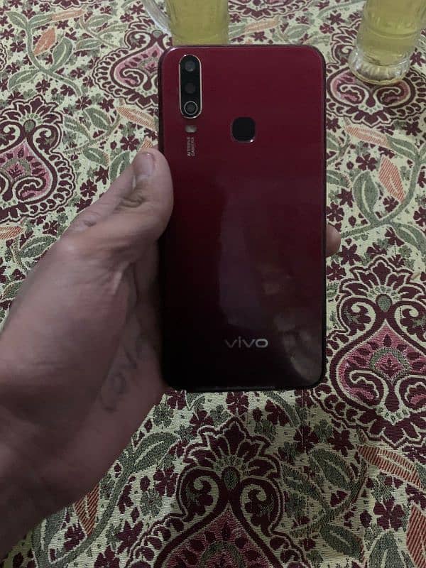 vivo y 17 1