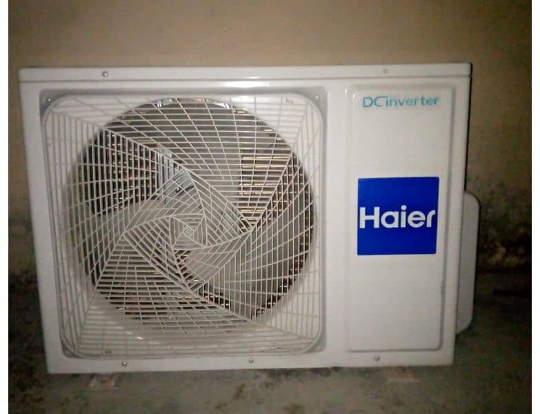 Haier 1.5 ton Inverter Ac heat and cool 1