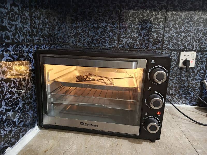 DAWLANCE OVEN (NEW CONDITION) 1