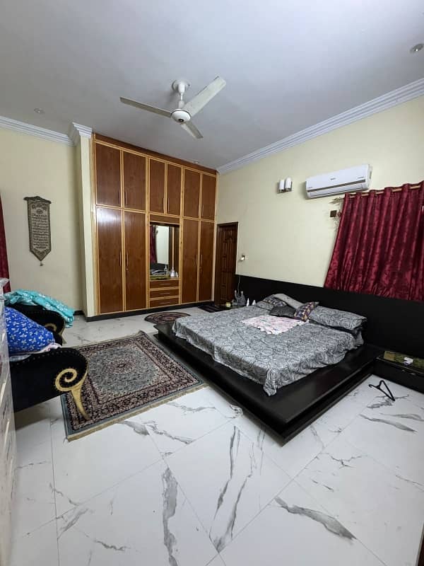 240 Square Yards Double Storey House For Sale block 3 Jauhar 5