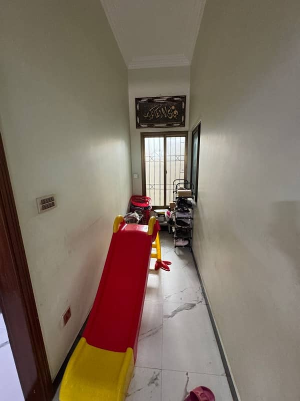 240 Square Yards Double Storey House For Sale block 3 Jauhar 14