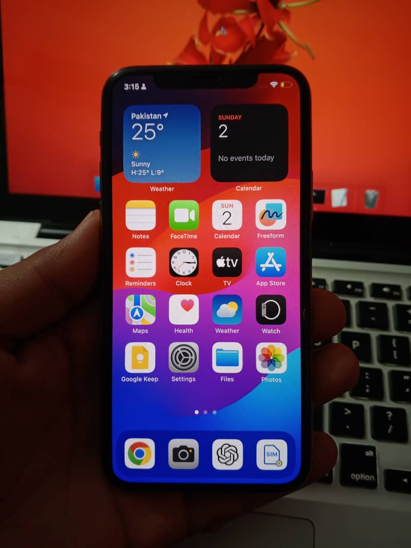 Apple iPhone 11 Pro 0