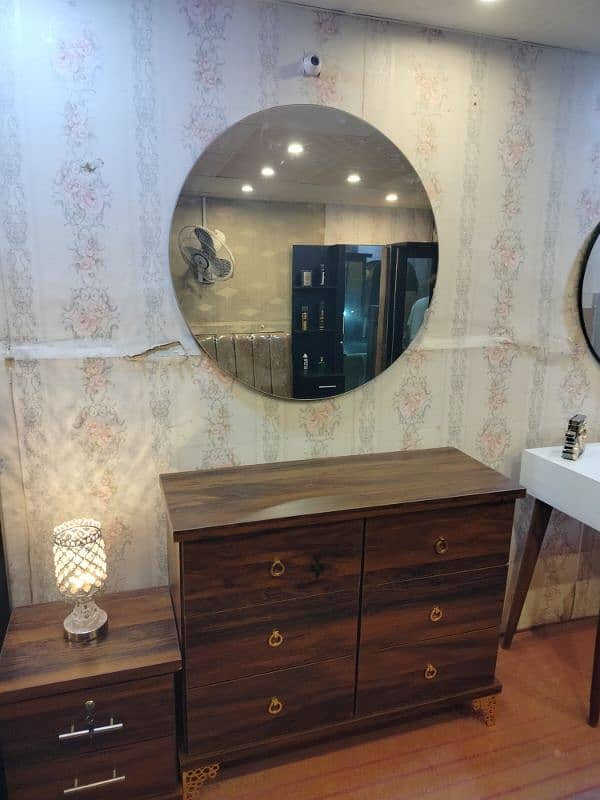 Dressing Table 6 drawers round mirror Best quality 14