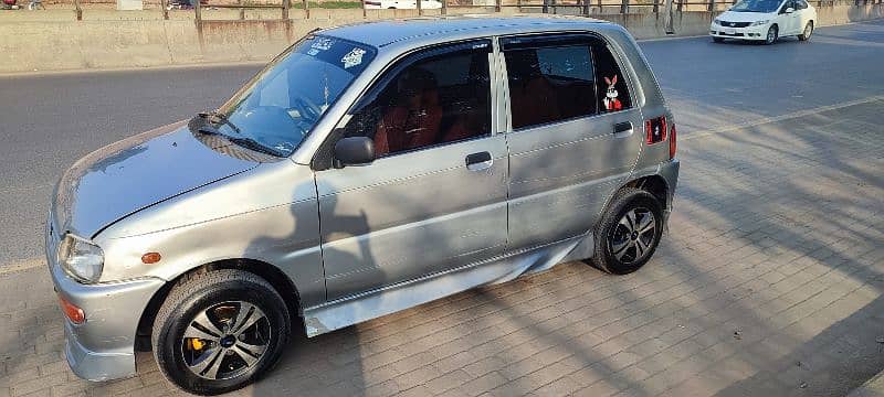 Daihatsu Cuore 2007 1