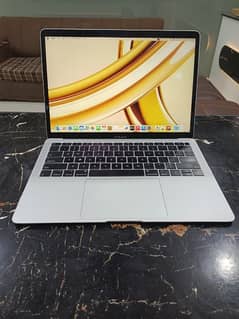 APPLE MACBOOK AIR 2019