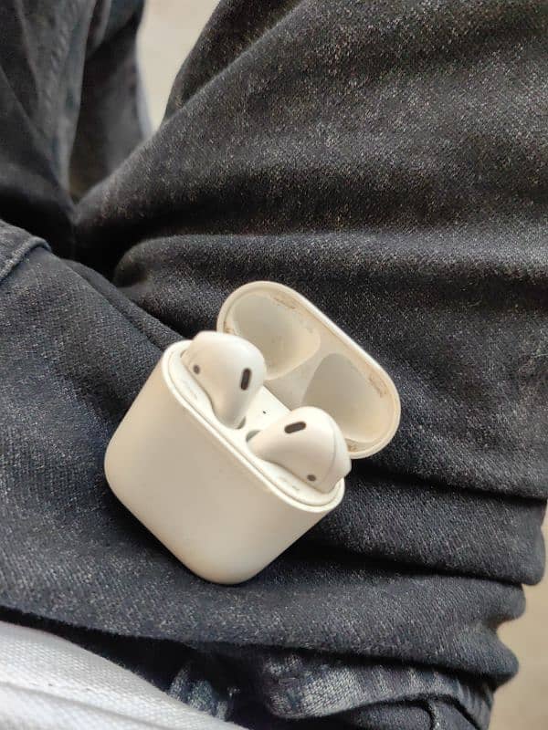 apple Airpods 1