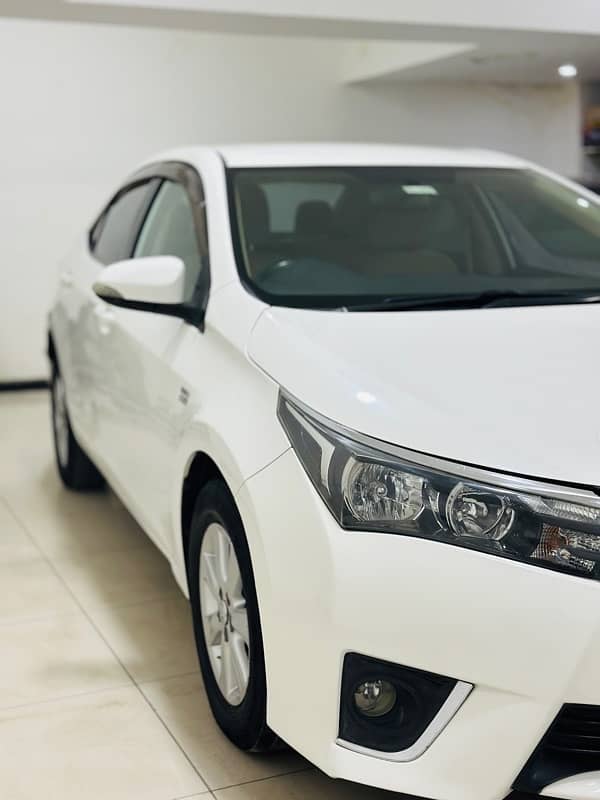 Toyota Corolla Altis 1.6 2015 1