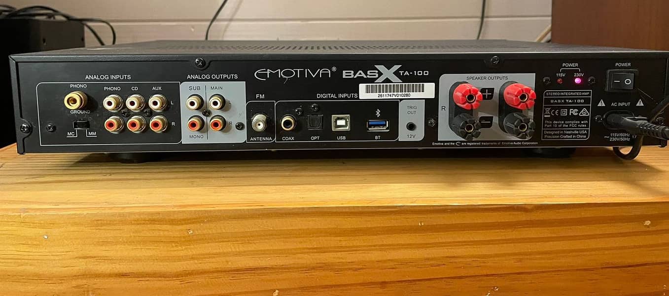 Emotiva BasX TA-100 Stereo Preamp/DAC/Tuner with Integrated Amplifier 2