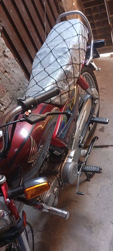 Honda CD70  modell 2024 2