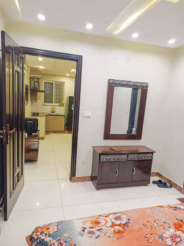 One bedroom VIP apartment for rent on daily basis in bahria town 7