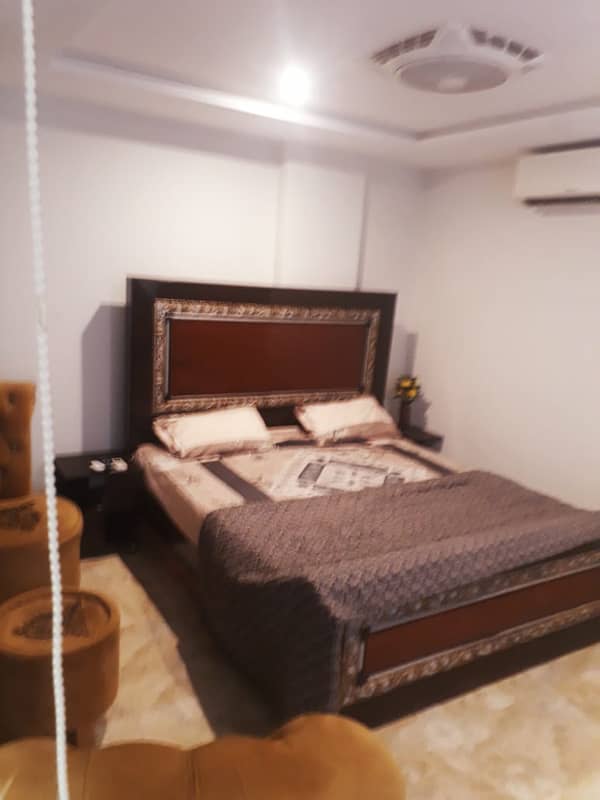 One bedroom VIP apartment for rent on daily basis in bahria town 9