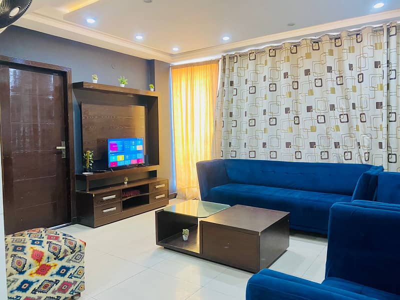 Two bedroom VIP apartment for rent on daily basis in bahria town 1