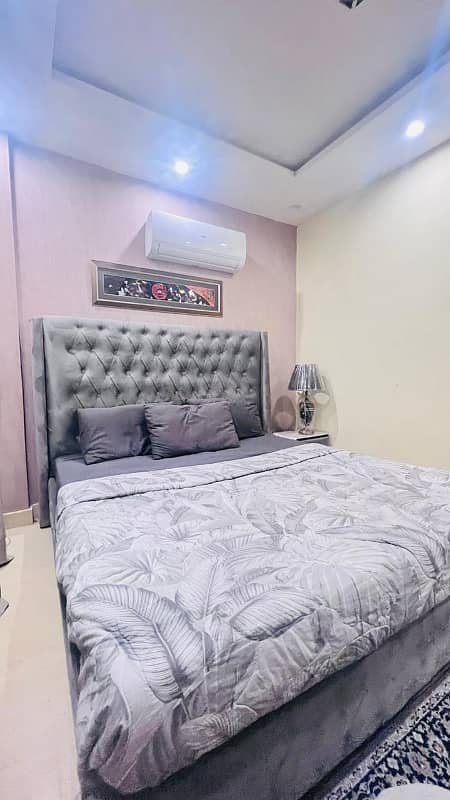 One bedroom VIP apartment for rent on daily basis in bahria town 1