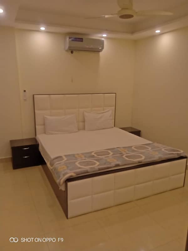 One bedroom apartment for rent on daily basis in bahria town 0